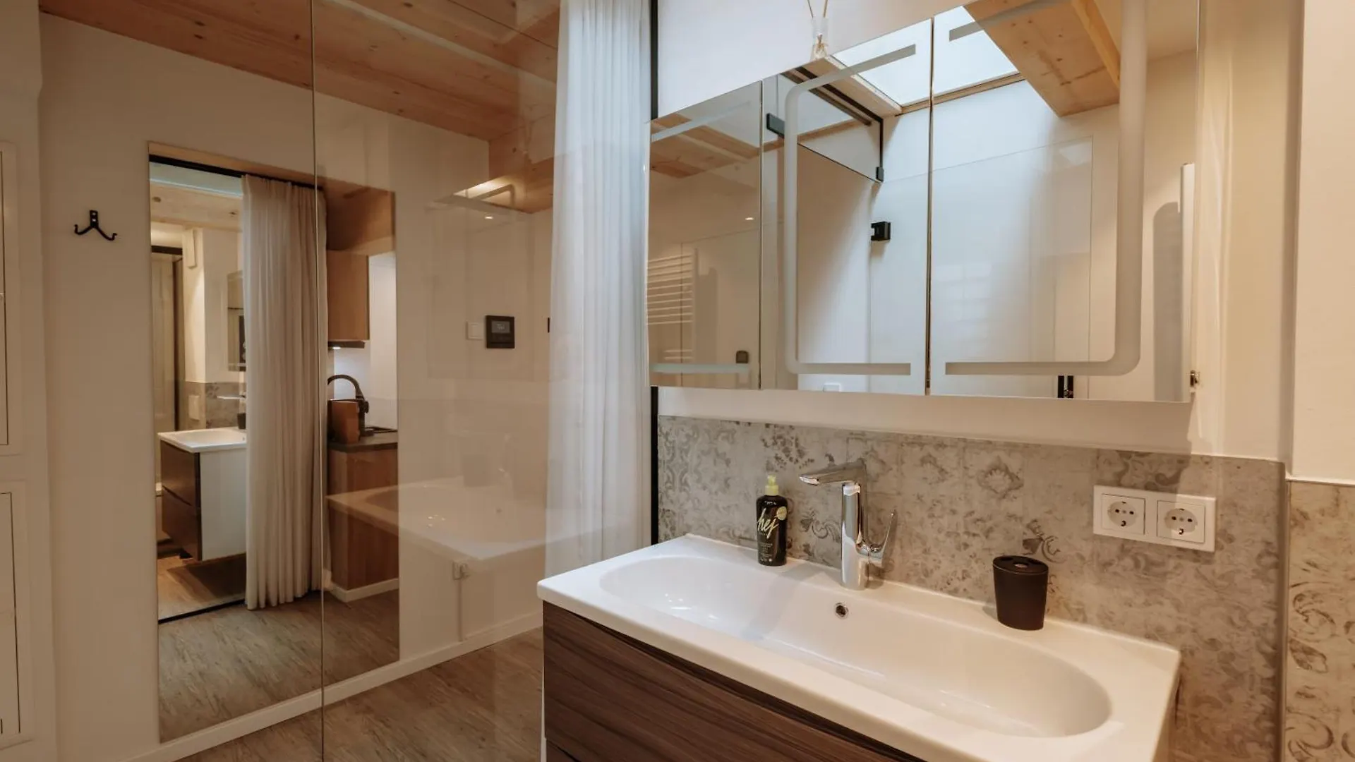 Apartment Ferienwohnung Modern Elegance Lofts - Wohnen Auf Zwei Ebenen Passau