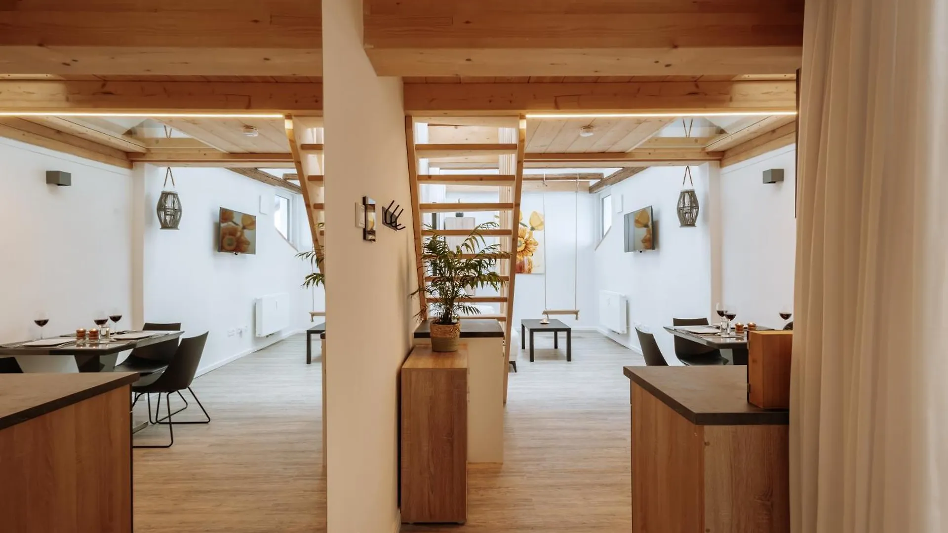 Apartment Ferienwohnung Modern Elegance Lofts - Wohnen Auf Zwei Ebenen Passau