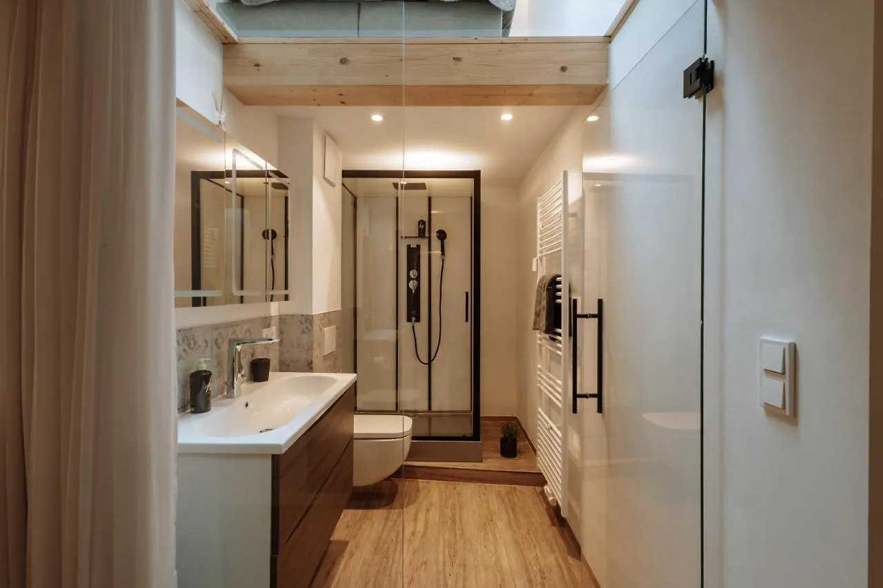 Modern Elegance Lofts - Wohnen Auf Zwei Ebenen Appartement Passau